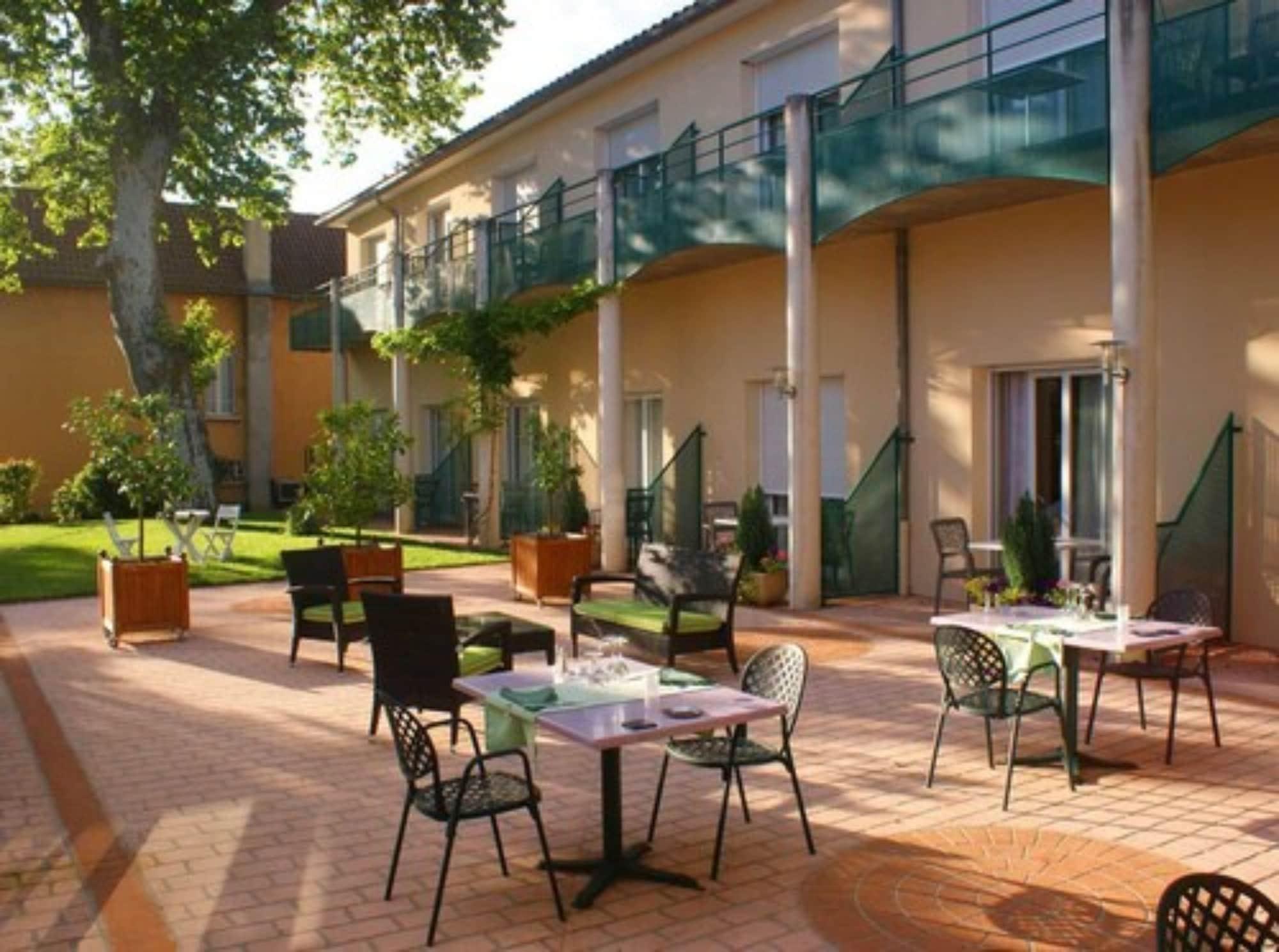 Mercure Castres L'Occitan Esterno foto