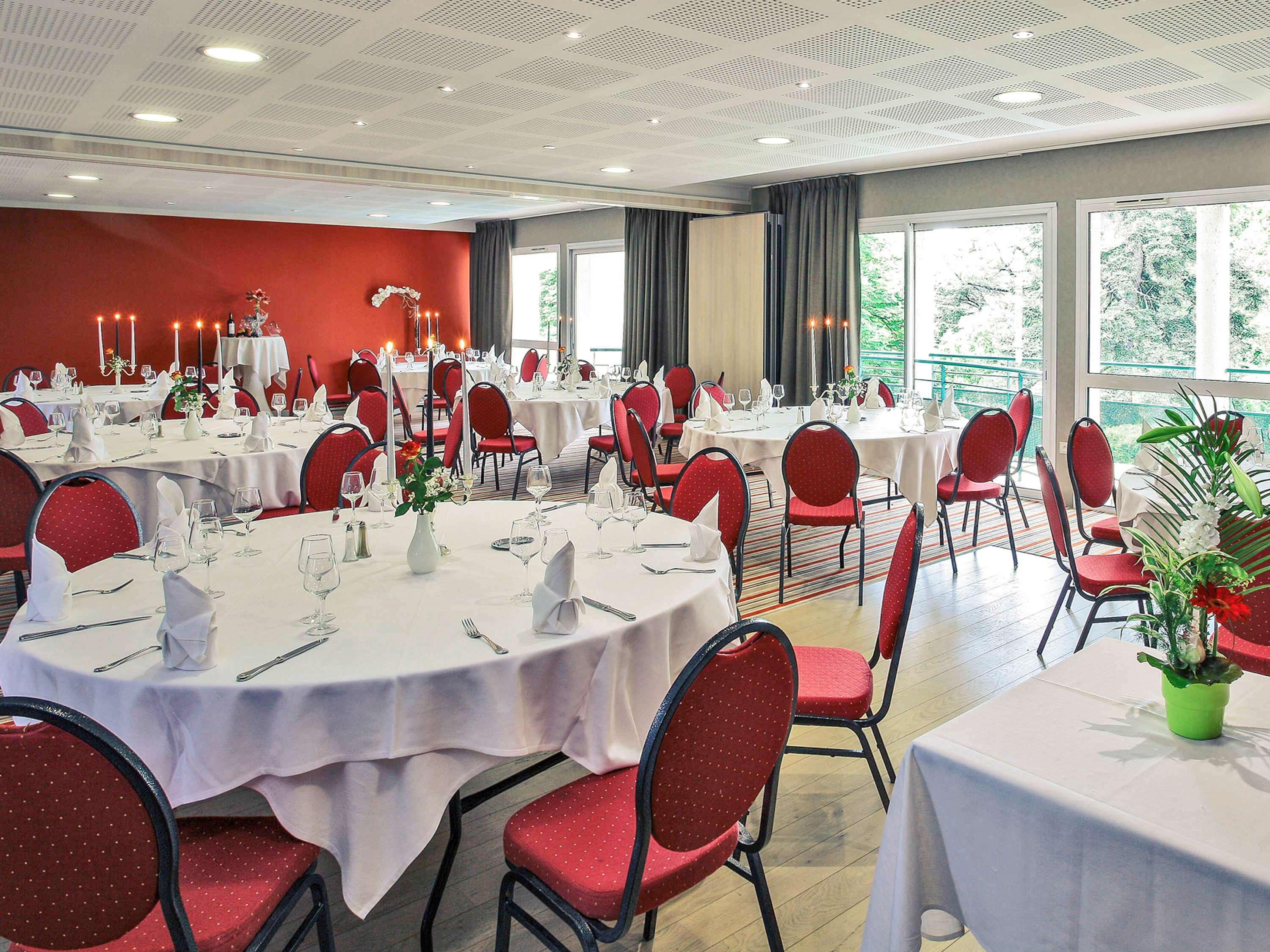 Mercure Castres L'Occitan Esterno foto