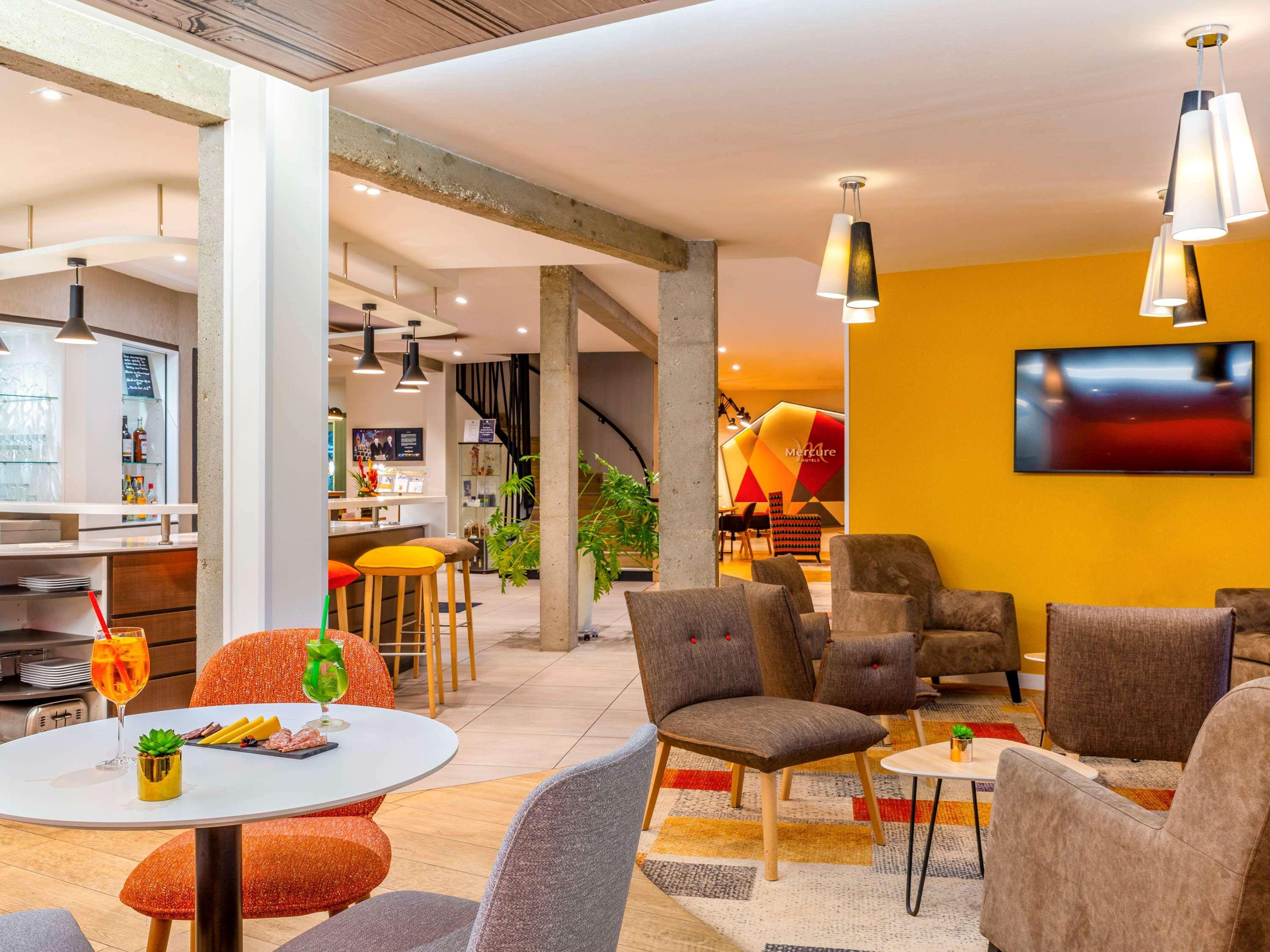 Mercure Castres L'Occitan Esterno foto