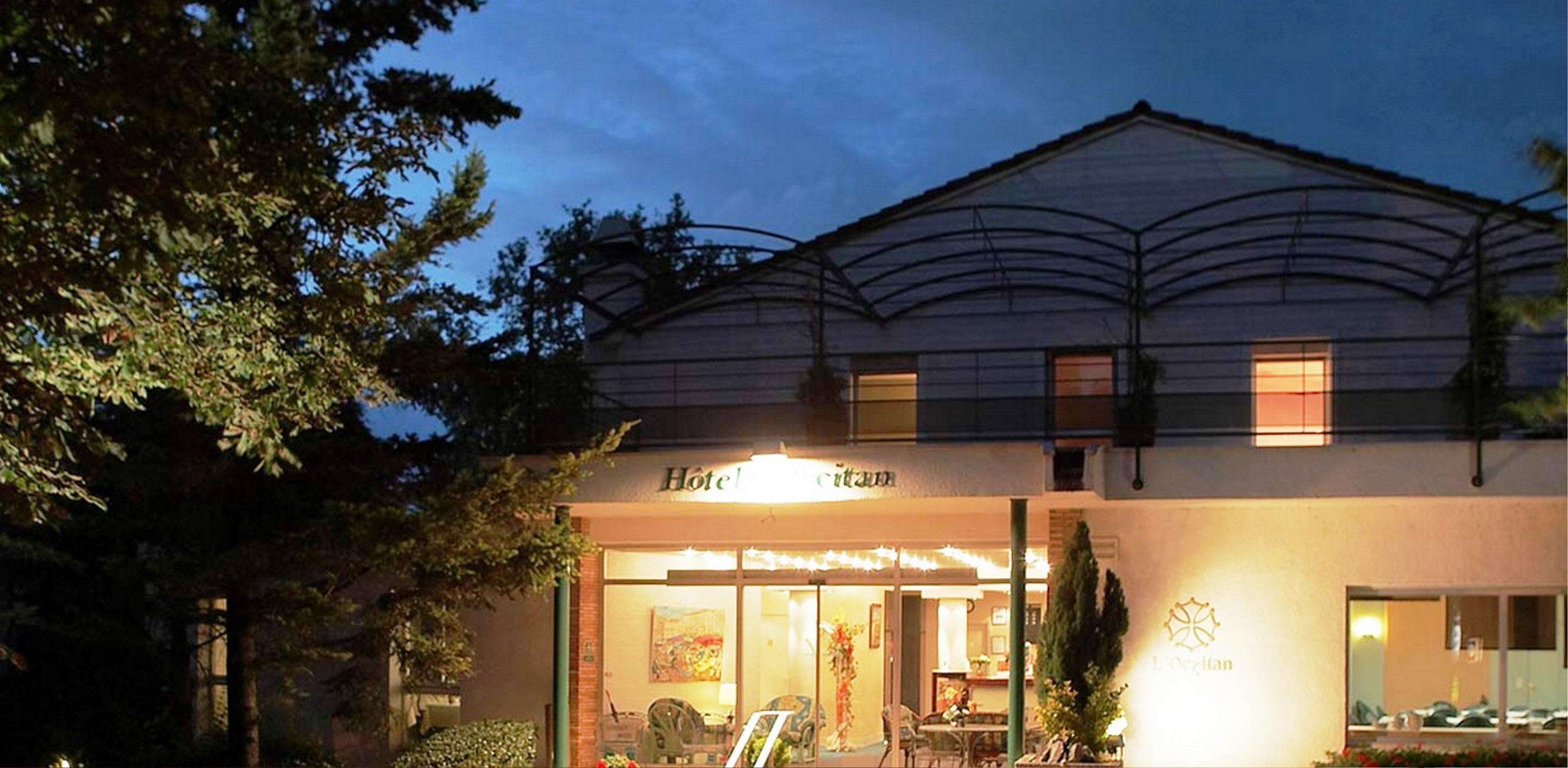 Mercure Castres L'Occitan Esterno foto