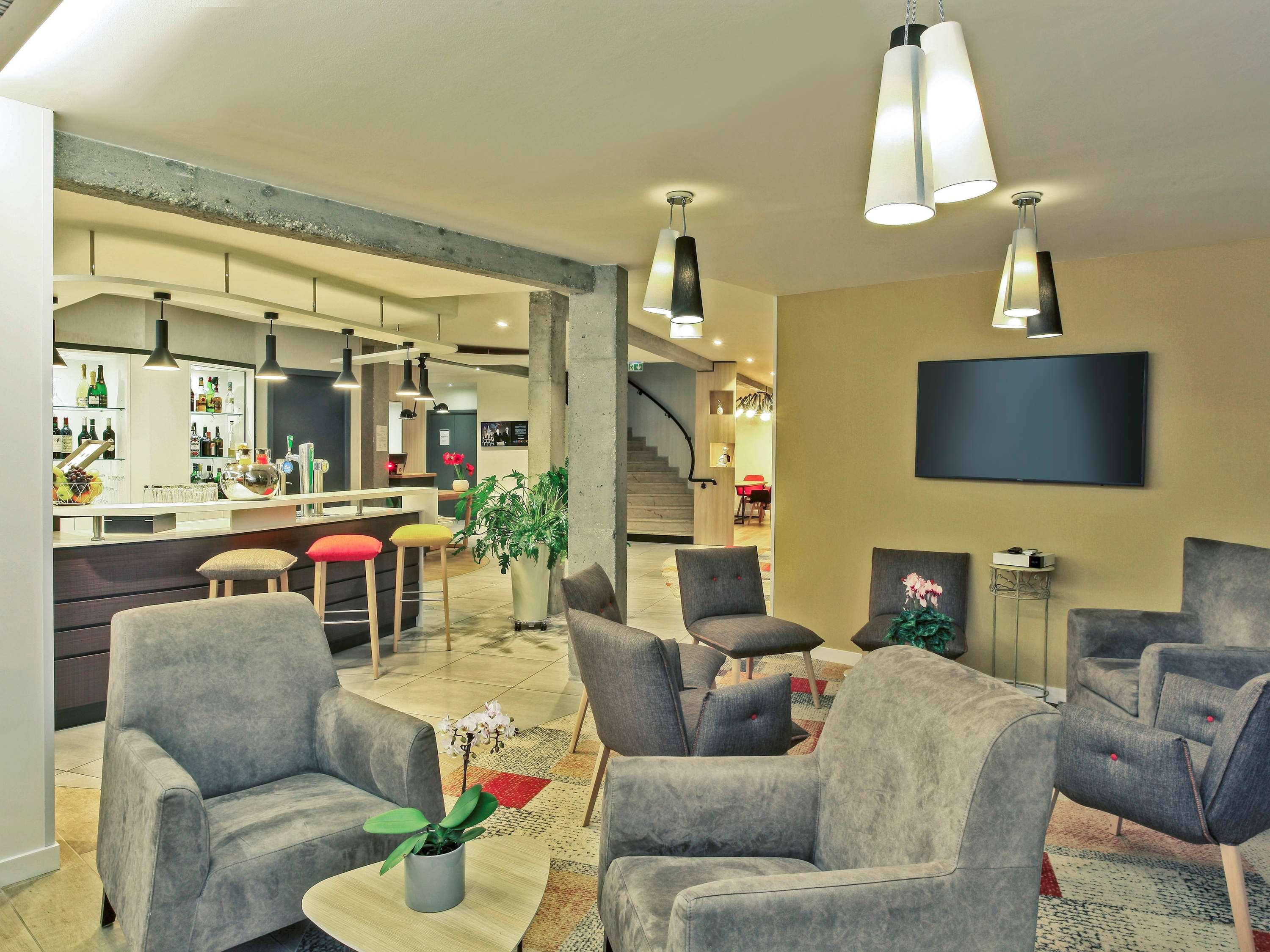 Mercure Castres L'Occitan Esterno foto