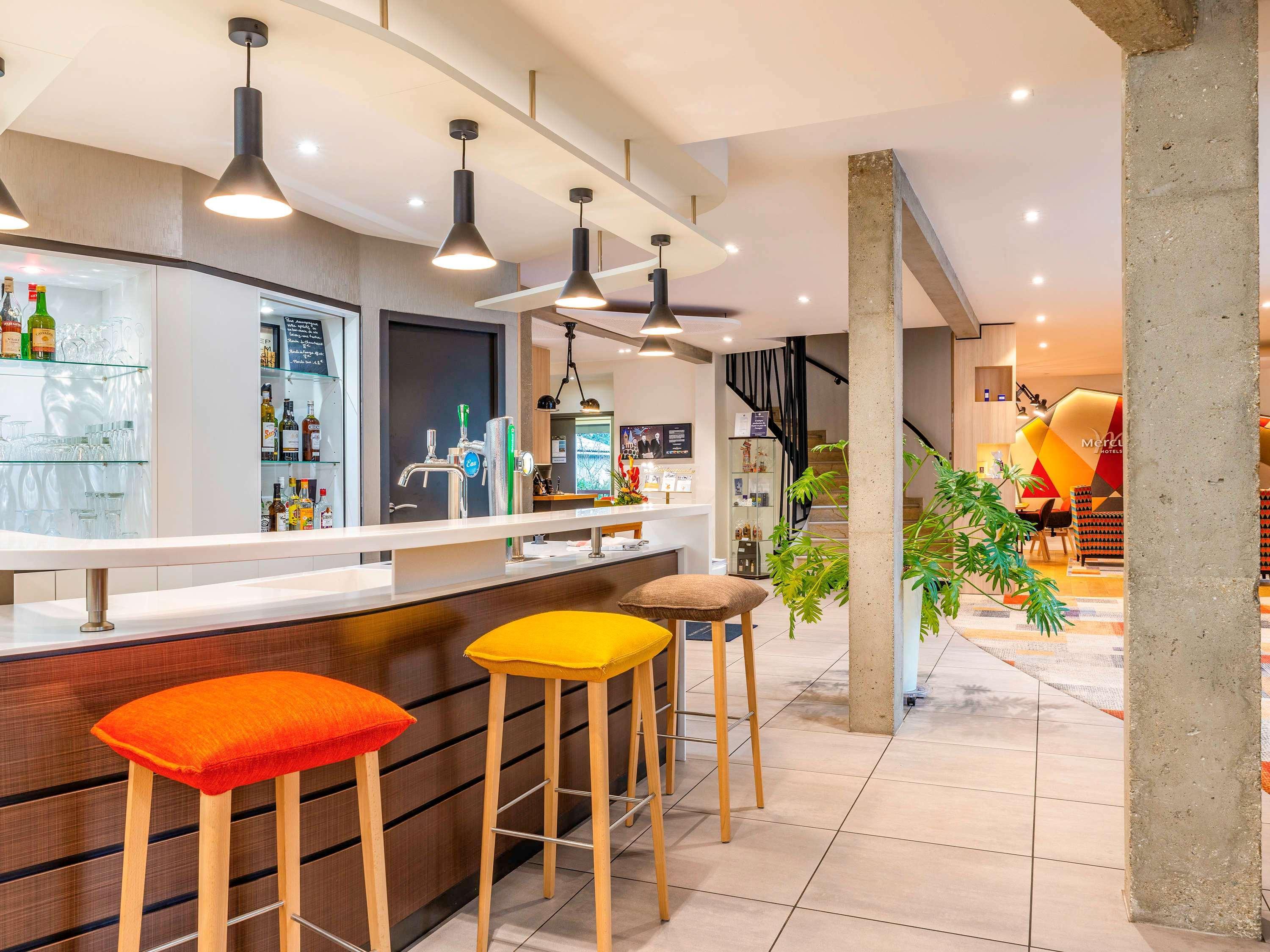 Mercure Castres L'Occitan Esterno foto