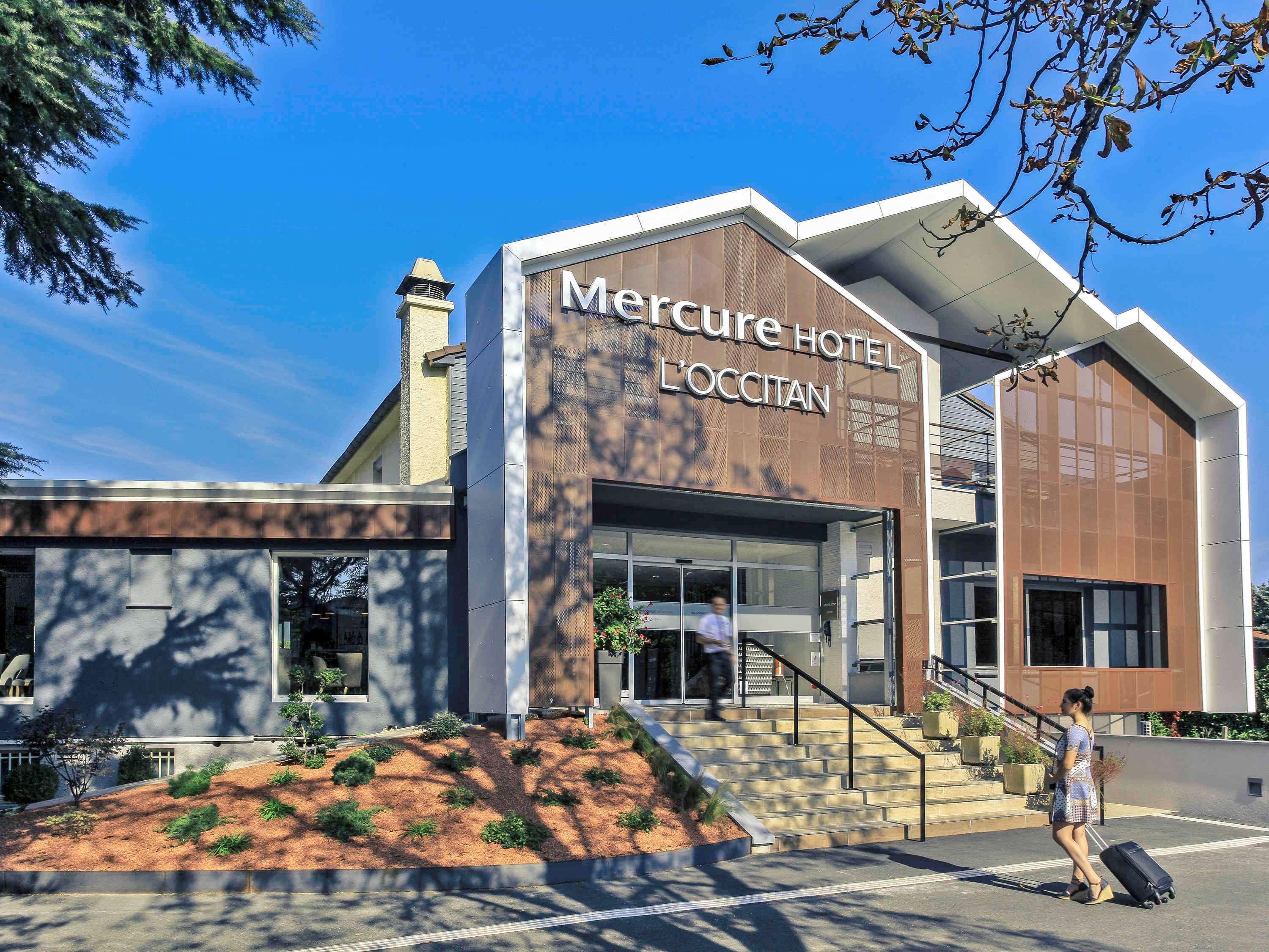 Mercure Castres L'Occitan Esterno foto